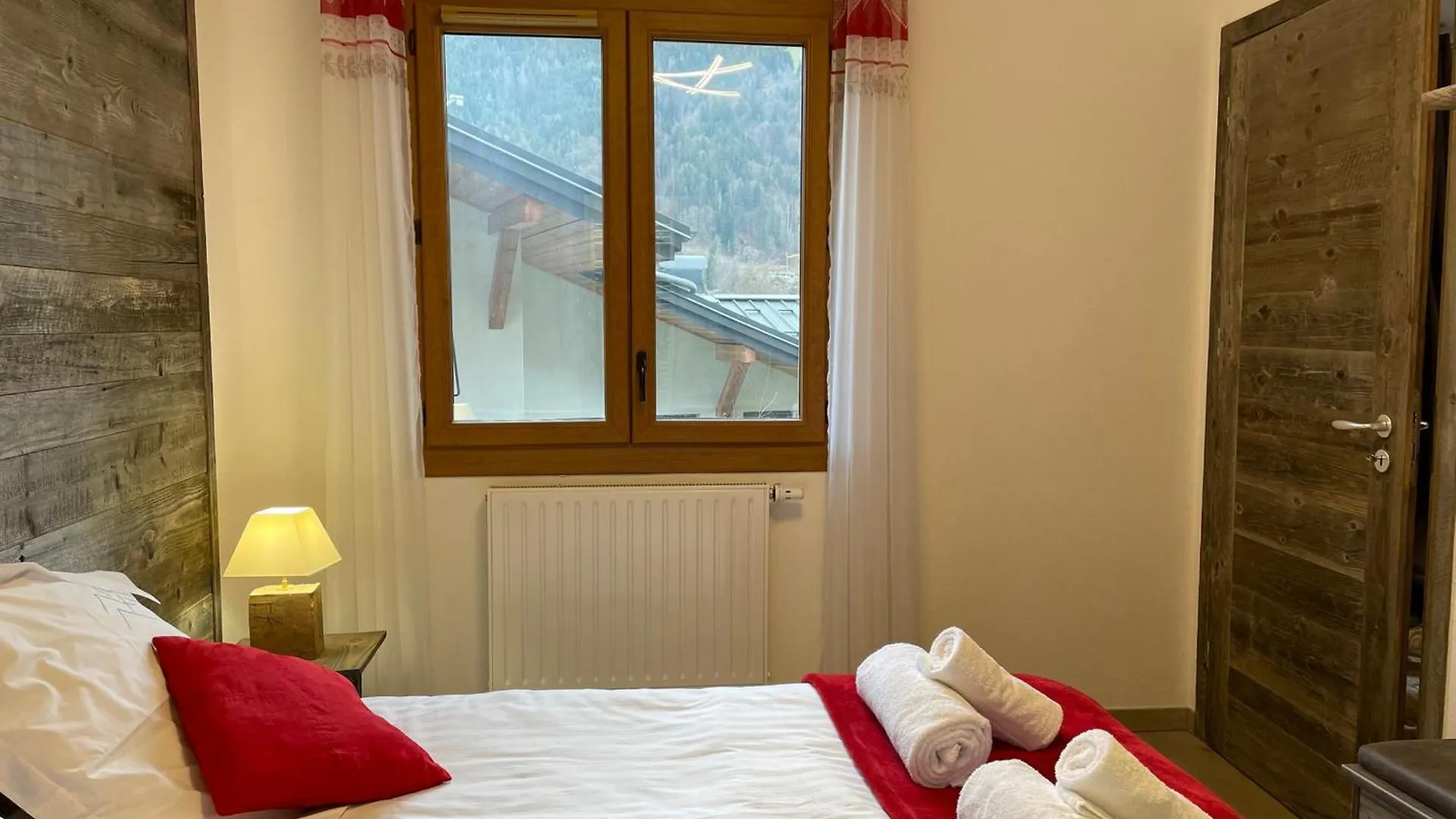 Appartement Neuf 3 Pieces Avec Parking Et Wi-Fi A Morzine - Fr-1-754-92 0*,