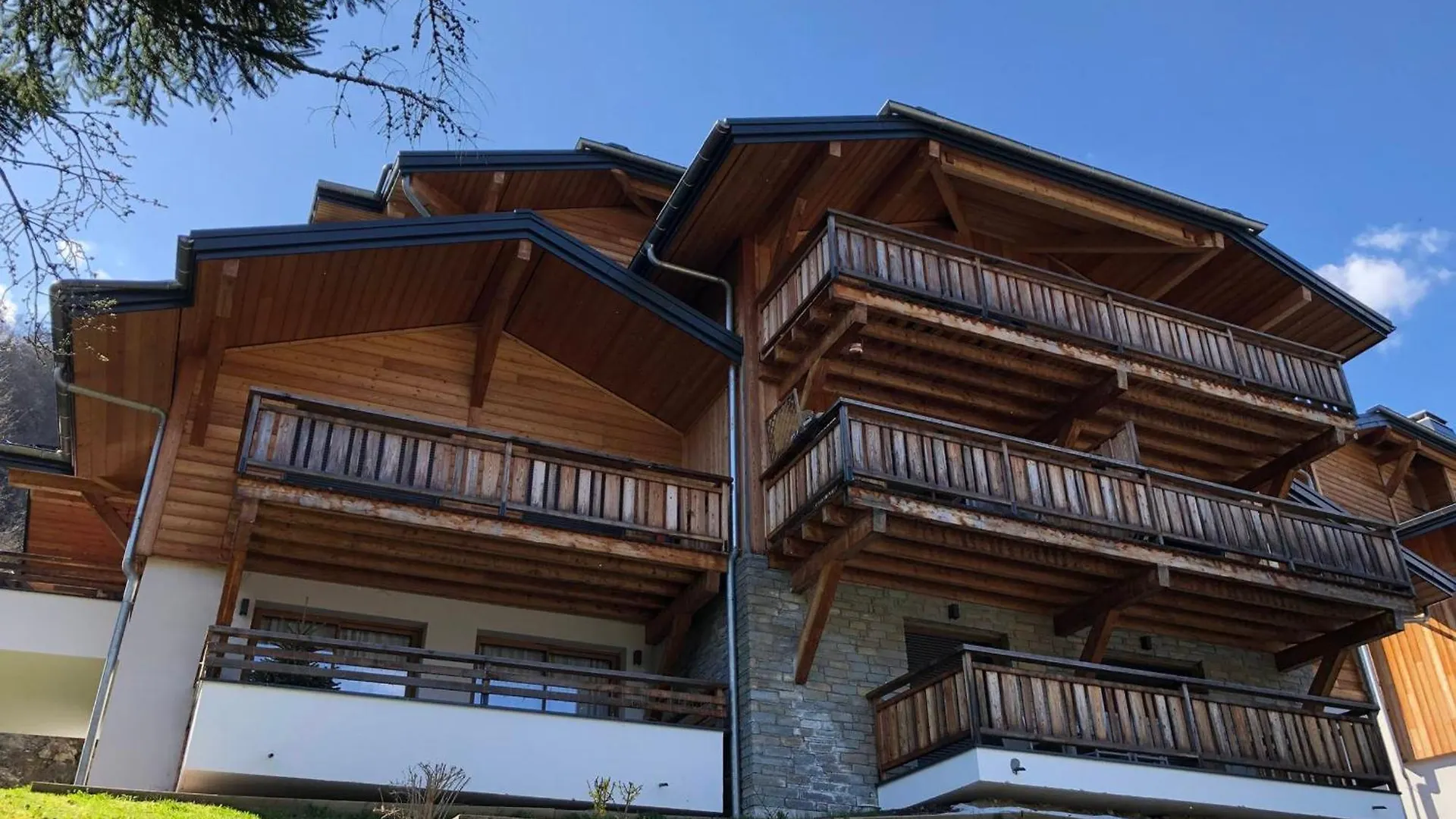 Appartement Neuf 3 Pieces Avec Parking Et Wi-Fi A Morzine - Fr-1-754-92 0*,  France