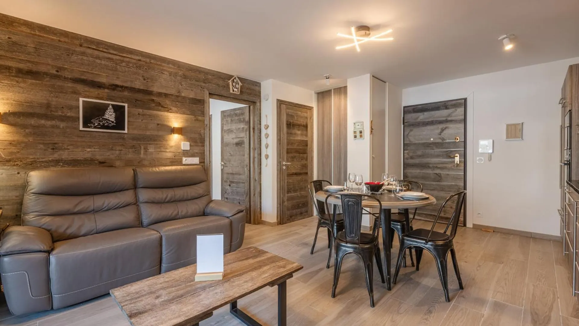 Apartment Appartement Neuf 3 Pieces Avec Parking Et Wi-Fi A Morzine - Fr-1-754-92