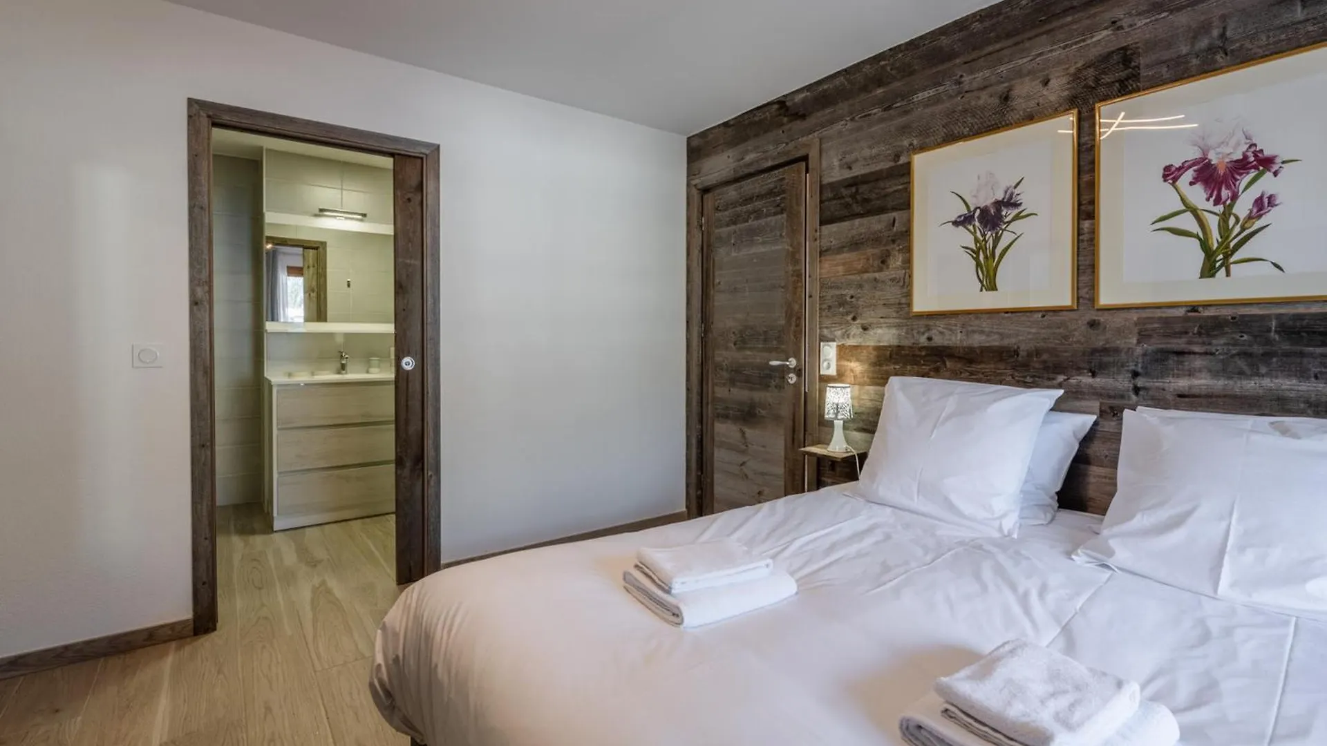 Appartement Neuf 3 Pieces Avec Parking Et Wi-Fi A Morzine - Fr-1-754-92 0*,